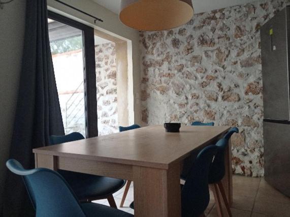 Maison De Charme Avec Patio Et Terrasse De Toit Estagel Buitenkant foto